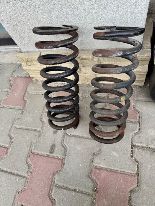 Arcuri spate mercedes w116