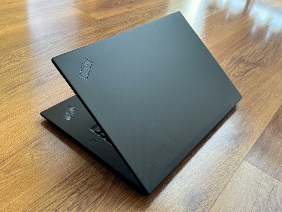 15.6' 4K UHD i7-10750H Lenovo ThinkPad P1 Gen 3 32GB DDR4/512GB/Nvidia