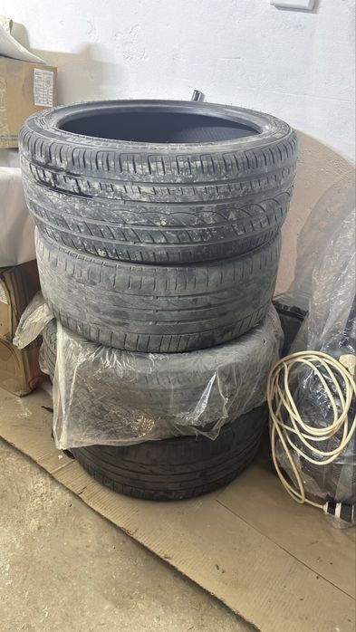 Продам летние шины R19