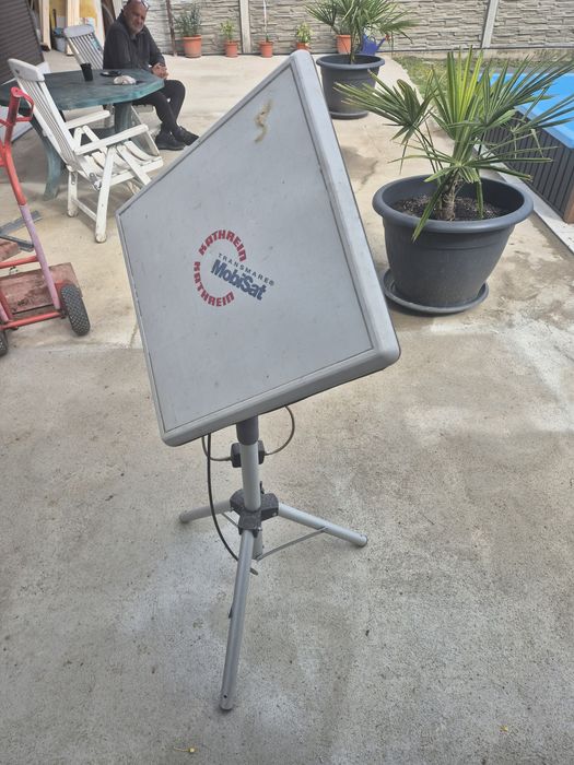 Antena satelit kathrein camping rulota