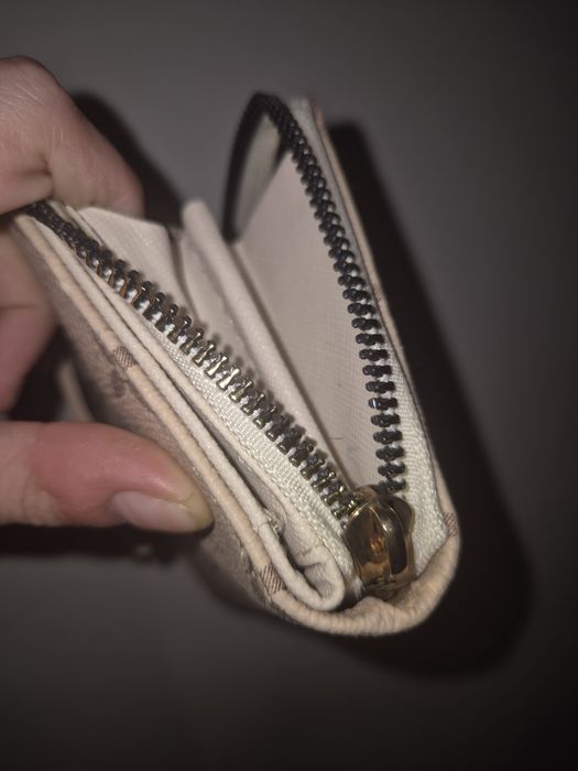 Portofel lv bej in stare ft buna