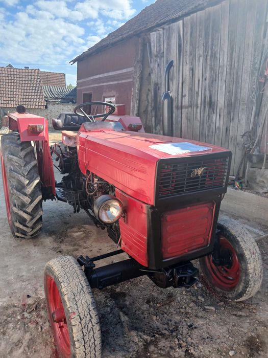 Tractor utb 445.AF 2001