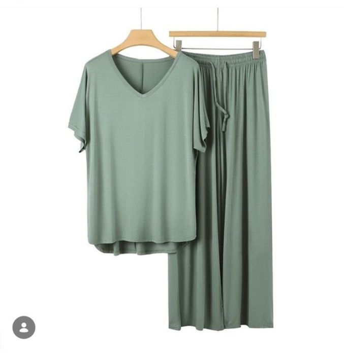 Продам шикарные домашние костюмы