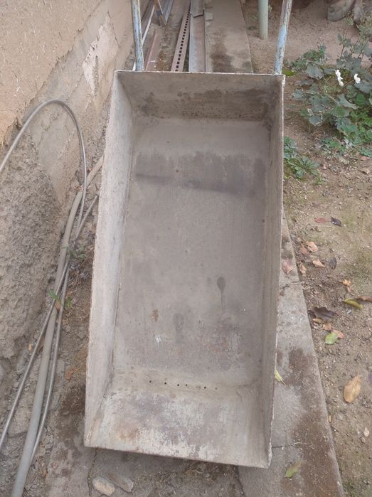 Тележка большая.