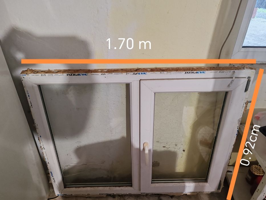 Vând 2 geamuri termopan