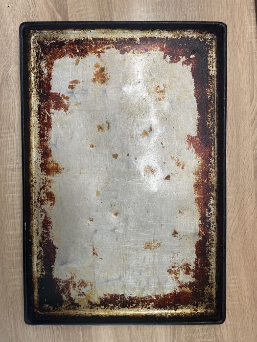 Алуминиеви тави за банички и закуски 60/40