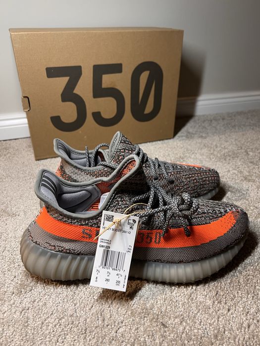 Adidasi yeezy barbati