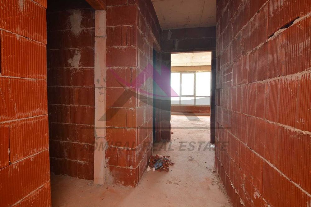 Продава се Тристаен апартамент в Варна, Владислав Варненчик - 96 кв.м за 1355 €/кв.м - Снимка #5