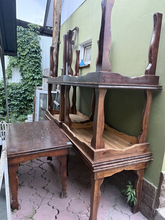 Продам деревянные столы