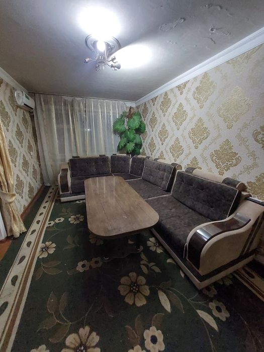 Аренда. Метро тинчлик 2.хонали оилага арендага берилади