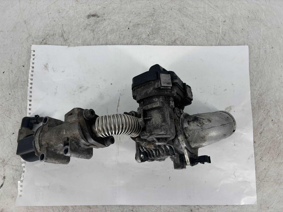 Clapeta acceleratie Opel Vectra C an 2006 1.9 cdti 101/120 cp