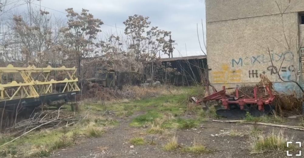 Кибрайский р-н!Про-ся 90-соток не жилой земельный участок в доль дорог
