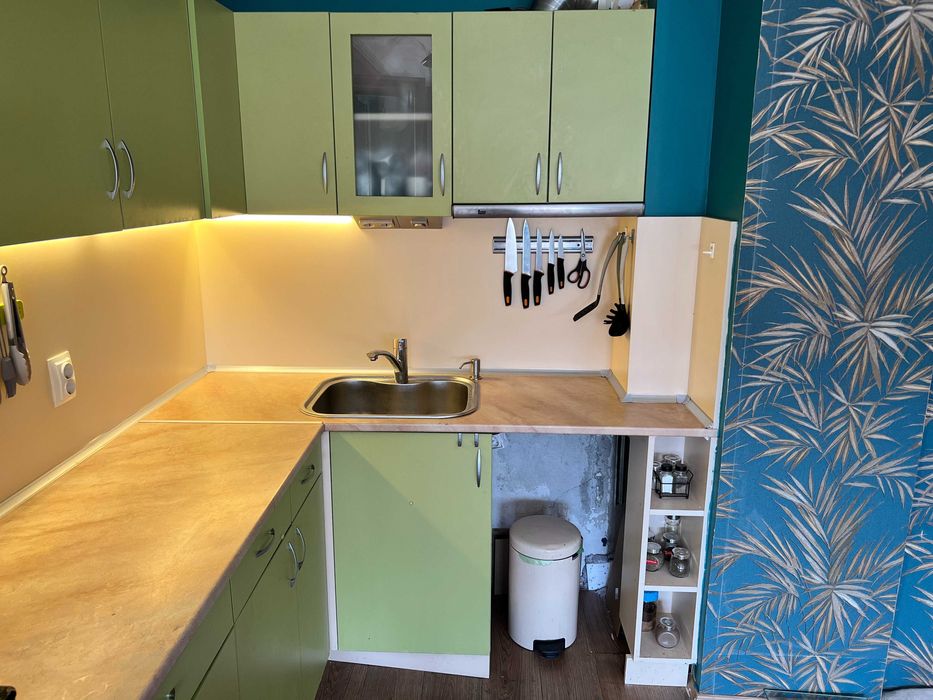 Ъглова кухня втора употреба