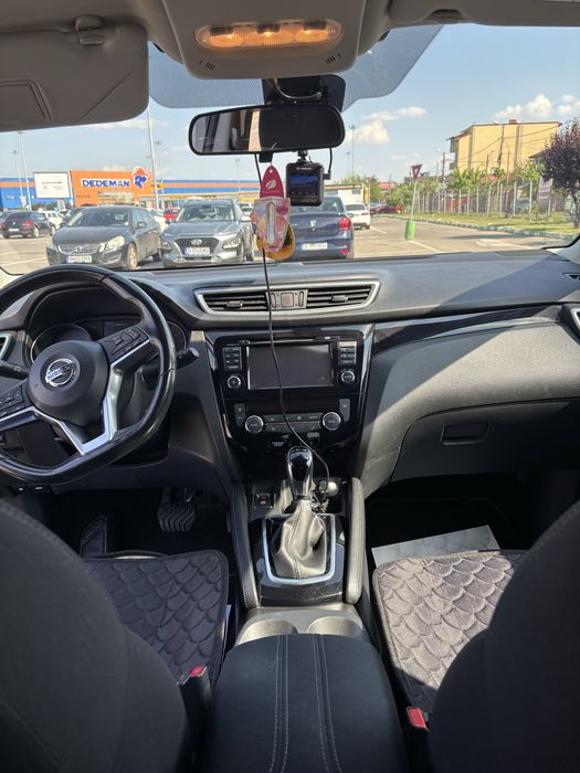 Nissan Qashqai 1.6 dCi 130 CP Xtronic Automată | 2018 | 96.800 km | Navi | Cameră Marșarier