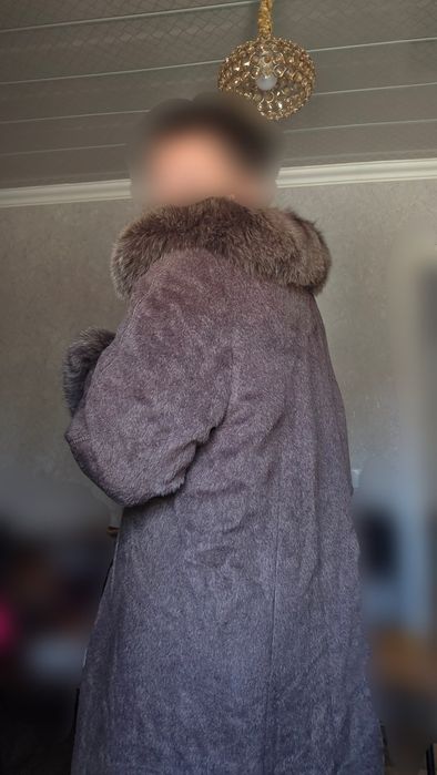 ЖЕНСКОЕ ПАЛЬТО НОВОЕ! с весом больше 3кг утеплённые рукава и шея