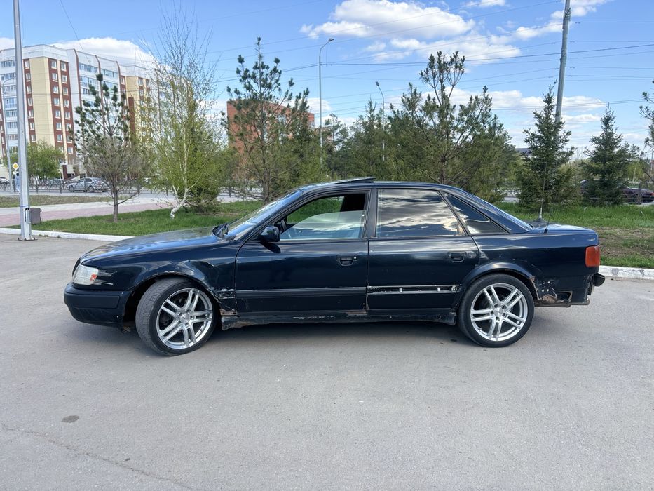 Продам audi 100c4