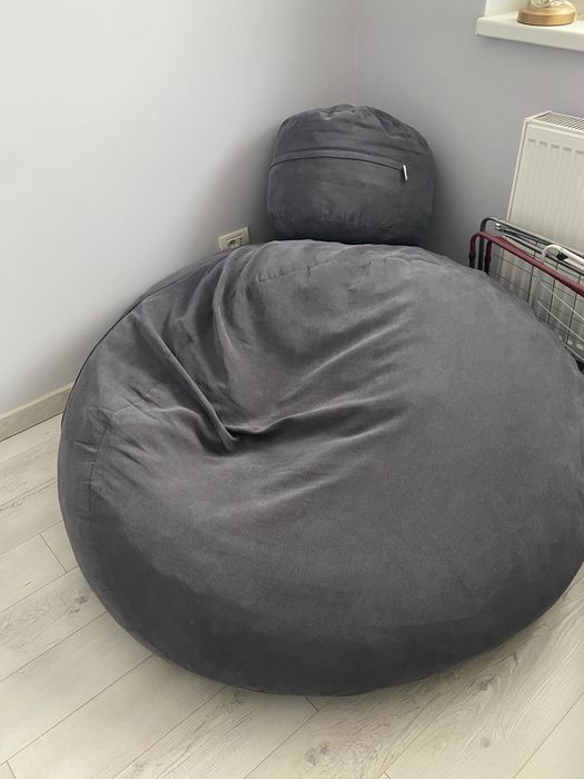 Bean bag king size cu  un burete mic  aditional