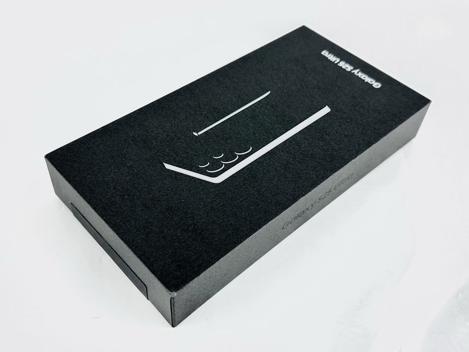 НОВ! Samsung S25 Ultra 512GB Whitesilver / Silverblue / Black Гаранция