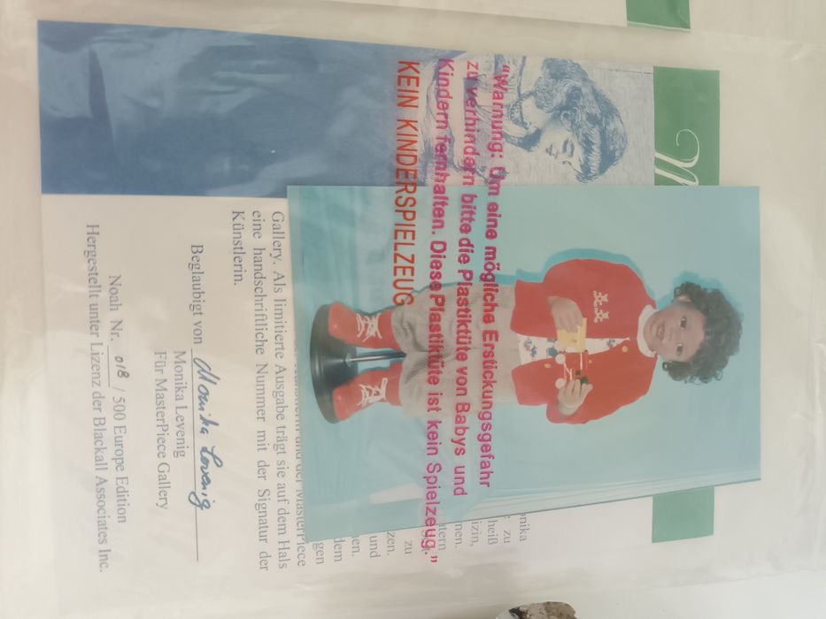 Papusi de vinil de colecție editie limitata