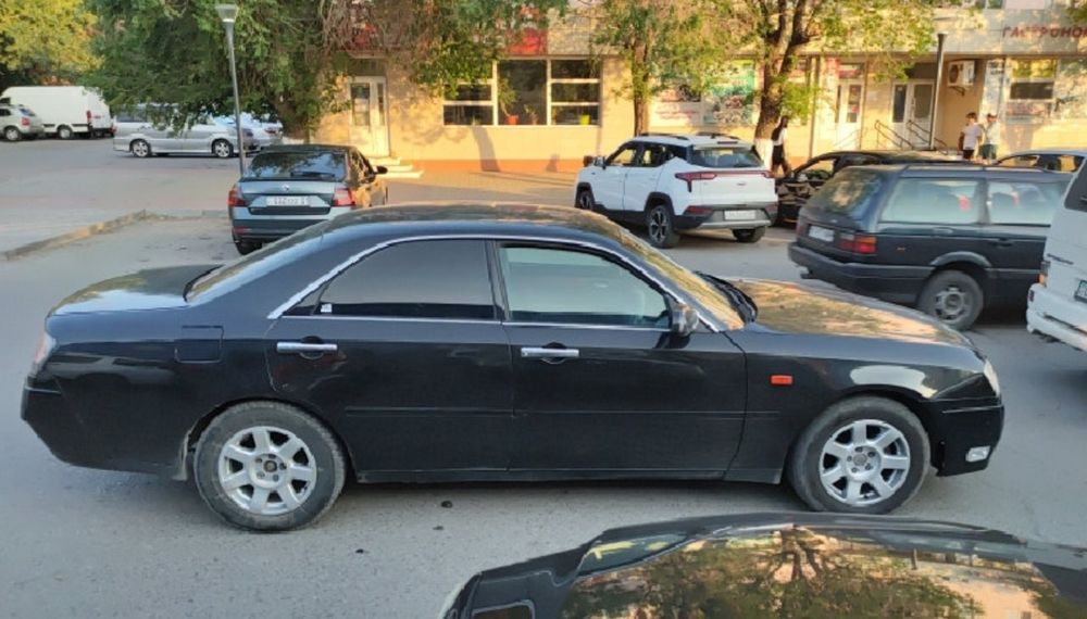 Продам Nissan Gloria y34