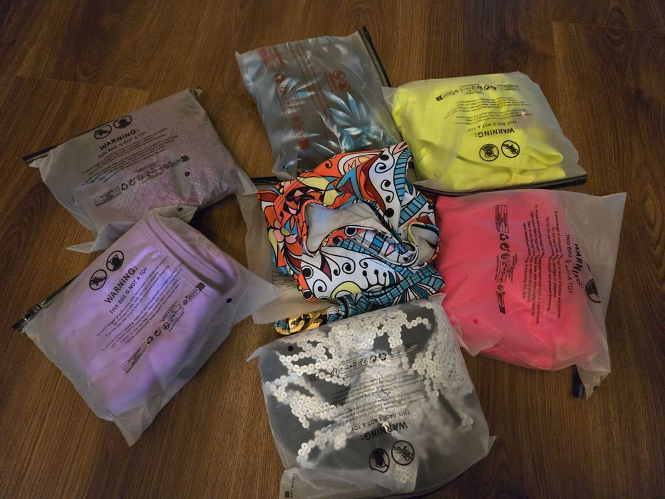 Намален! Нов луксозен цял бански М_Л с етикети