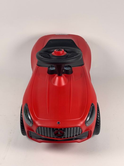 Bolalar mashinasi mercedes benz