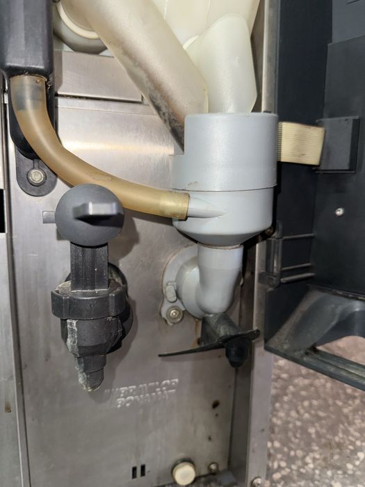 Кафе машини на части -Делонги и саеко