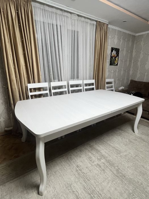 ПРОДАМ Стол раздвижной для гостиной