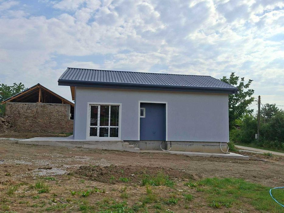 Новопостроена  сглобаяема къща, с. Драгижево