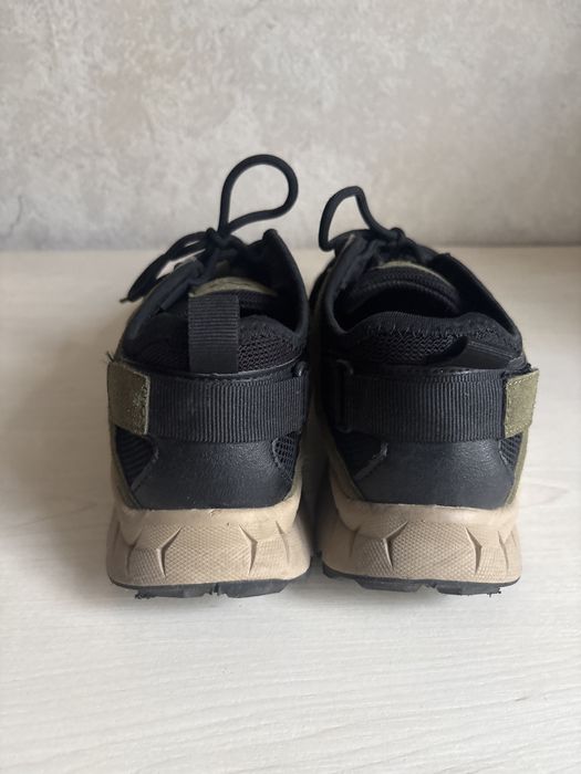 Кроссовки на мальчика р. 39-40