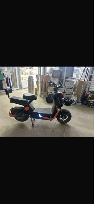 Продам электрический скутер