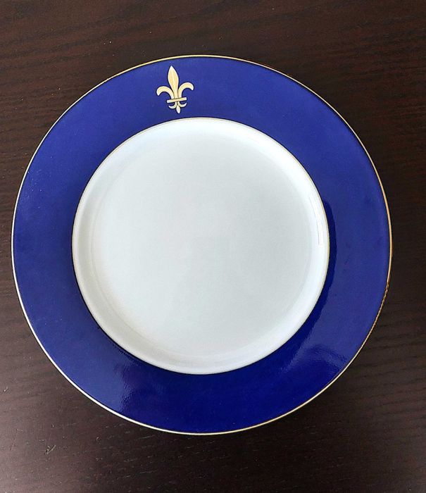 Vand farfurii portelan Duka (La fleur du lys)