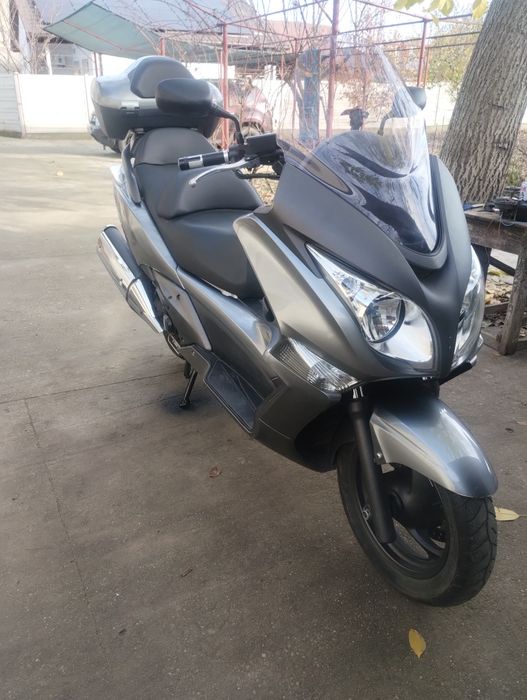 Honda silver wing 400