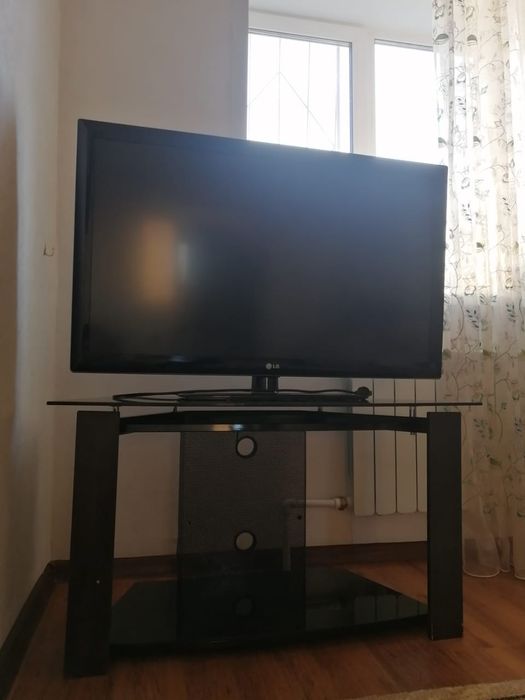 Продам телевизор