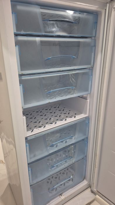 Продам морозильник хорошем состоянии рабочий