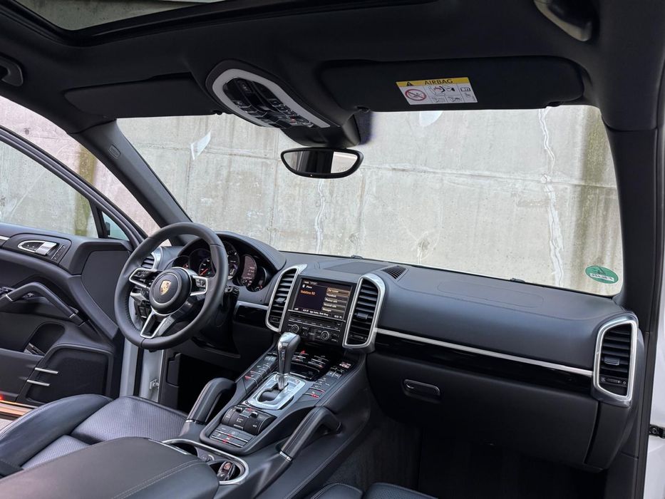 Porsche Cayenne,Distronic plus,Side Assist