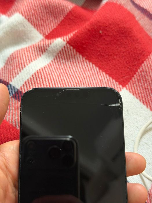 Продам iPhone 13, 128 gb, 79%