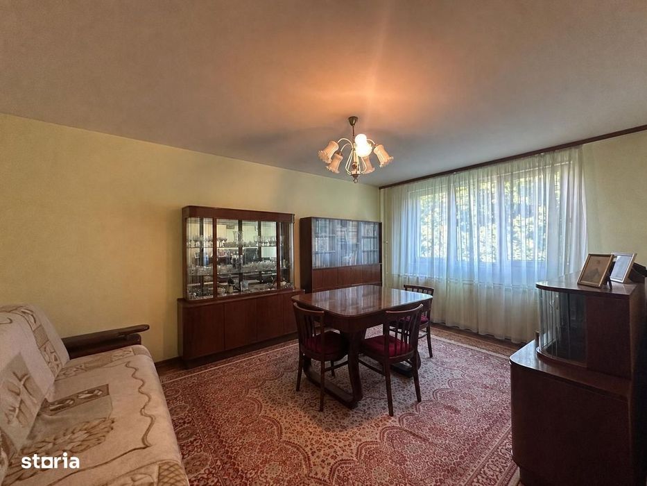 Apartament decomandat cu 3 camere și balcon | zona Brâncoveanu