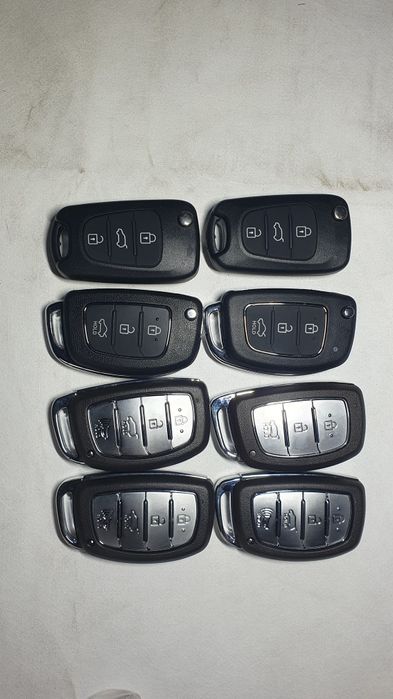 Cheie hyundai carcasa butoane i30 i40 i20 keylessgo briceag