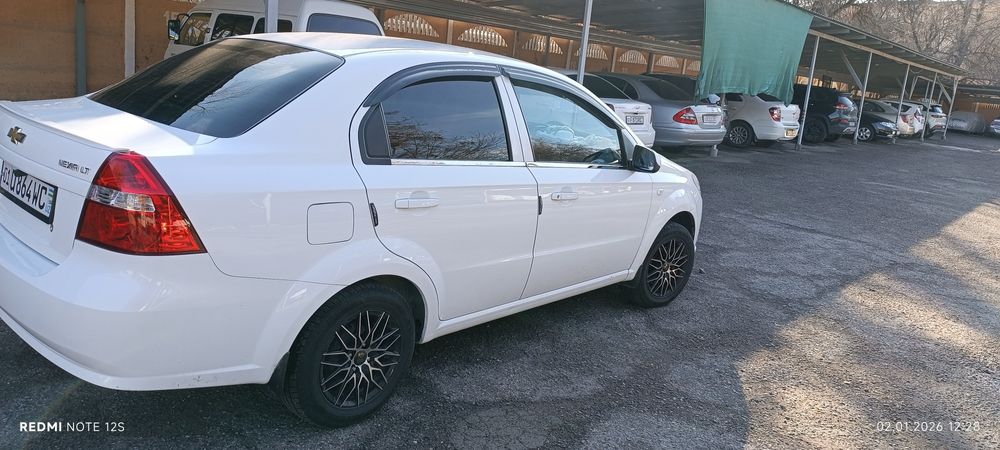 Продается нексия 3