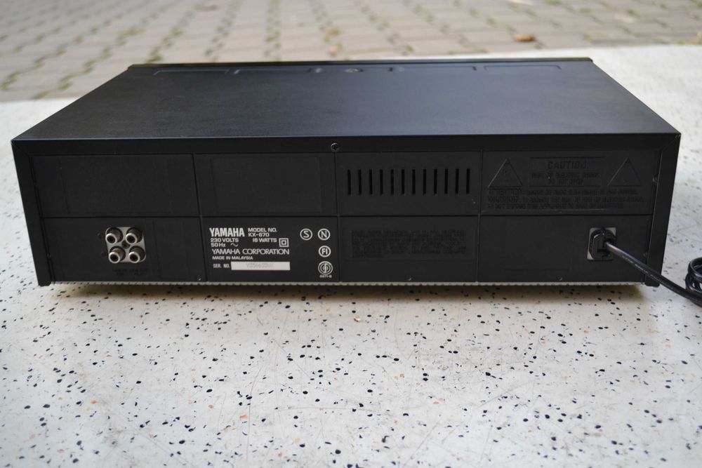 Deck Yamaha KX 670