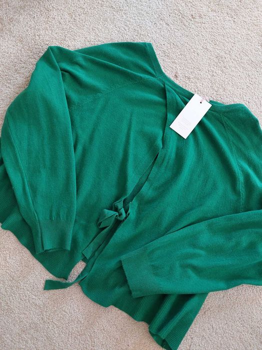 Camasa fara maneci si bluza/cardigan verde