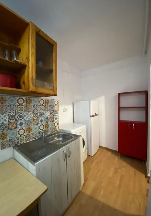 Garsoniera de inchiriat