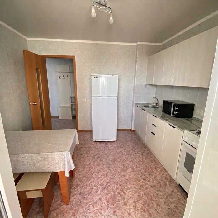 Продам  3-комнатную квартиру