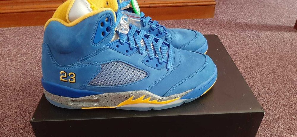 Jordan 5 Retro JSP
Laney Varsity Royal