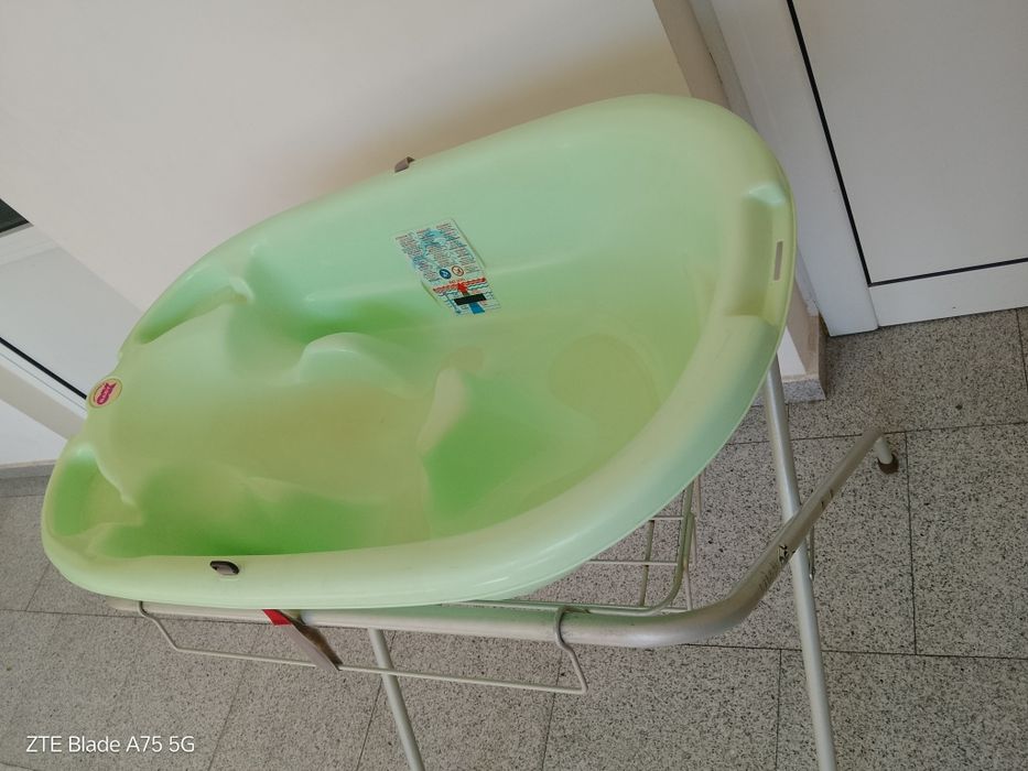 Ортопедична вана за бебе със стойка OK baby