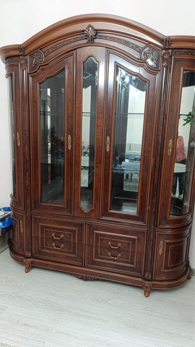 Гарнитур стенка для гостинный