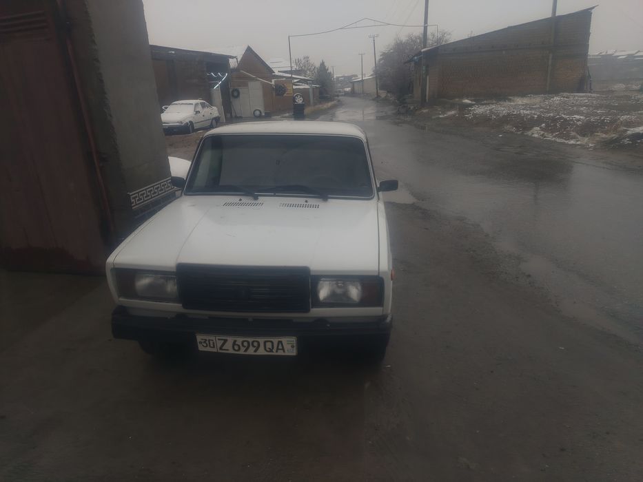 Продам ваз 2107 хорошие состояние