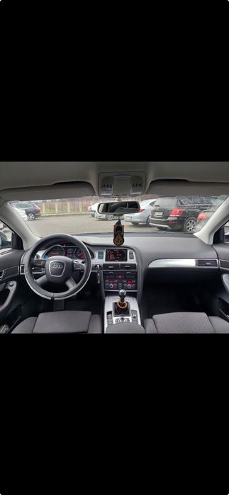Vând Audi A6 din 2009 cutie manuala motor  2,7 L Diesel