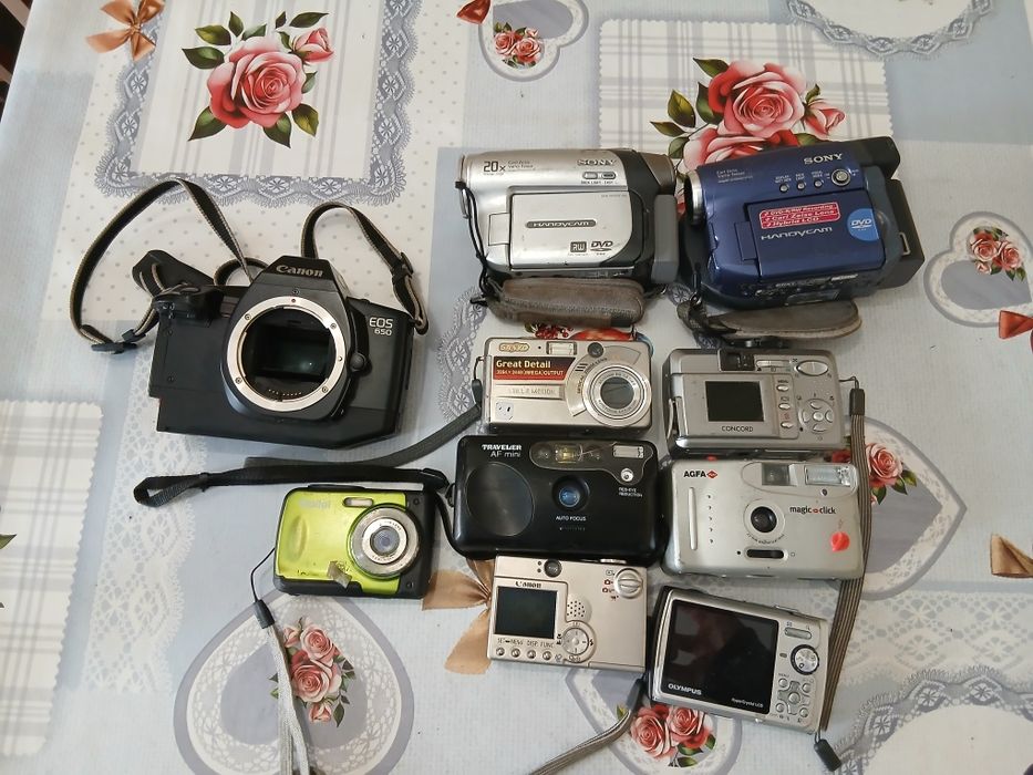 Фотоапарати''''''